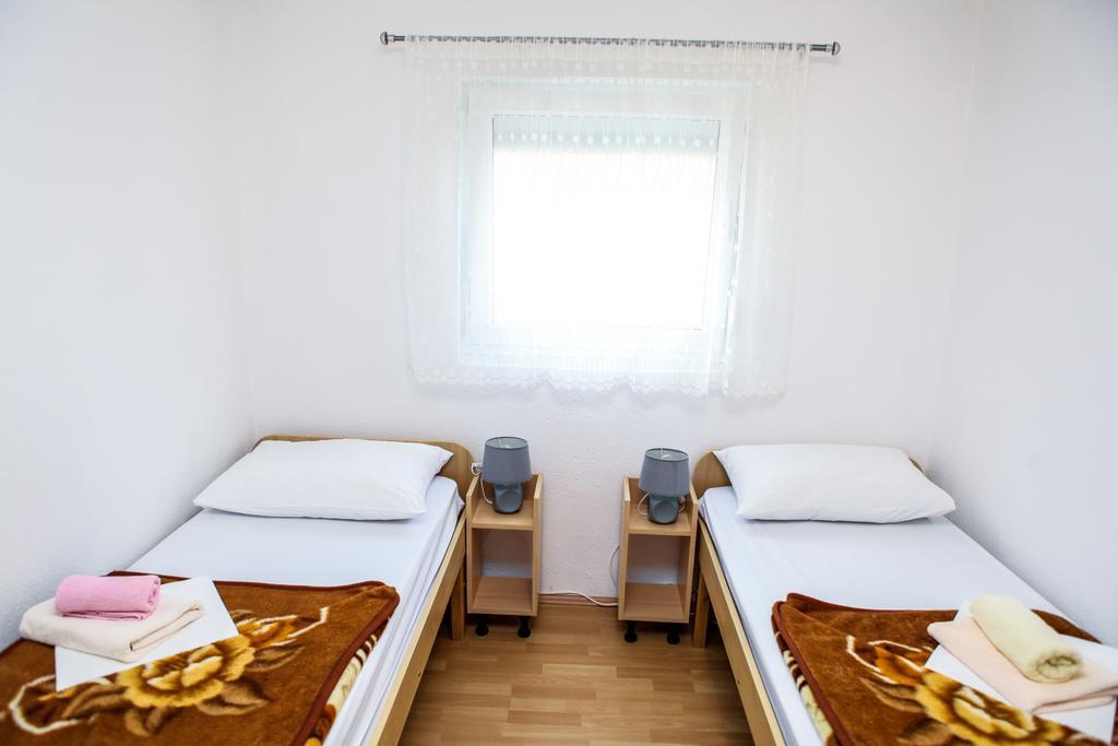 Ana Stjepan Nikolic - Pilgrim'S 2Nd Home Međugorje Δωμάτιο φωτογραφία