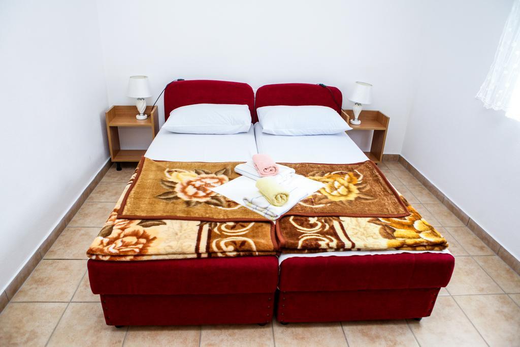 Ana Stjepan Nikolic - Pilgrim'S 2Nd Home Međugorje Δωμάτιο φωτογραφία