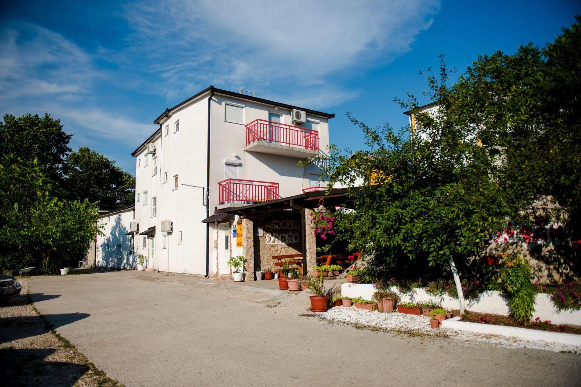 Ana Stjepan Nikolic - Pilgrim'S 2Nd Home Međugorje Εξωτερικό φωτογραφία