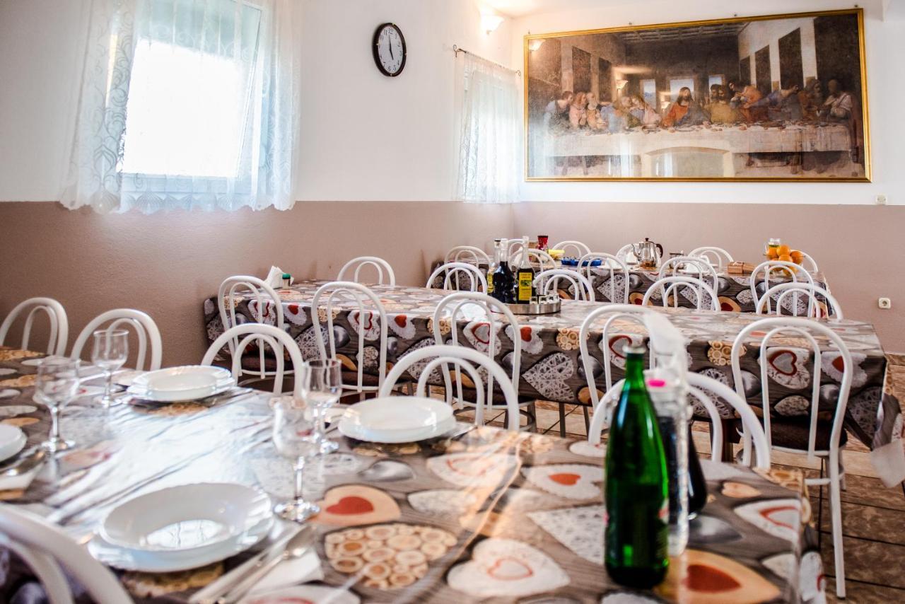 Ana Stjepan Nikolic - Pilgrim'S 2Nd Home Međugorje Εξωτερικό φωτογραφία